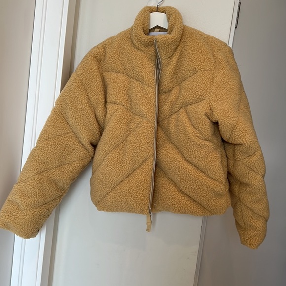 NWOT Revolve EAVES Izzy Jacket in Beige | Size Small - Picture 6 of 9